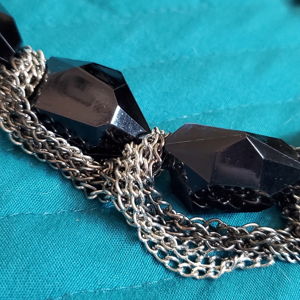 Necklace - Picture 2 of 4